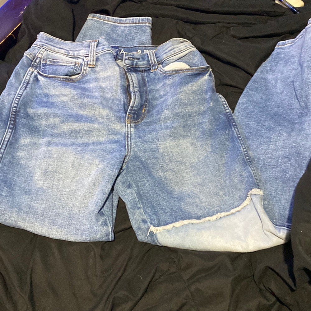 Highest-rise slim straight blue Jean pants , worn once , size 9 junior